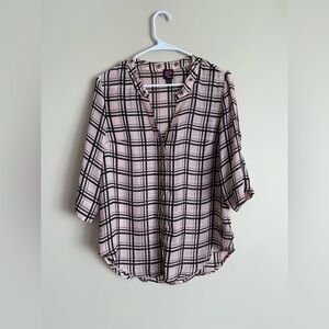 Bebe pink plaid dressy top roll-tab sleeves size medium work career